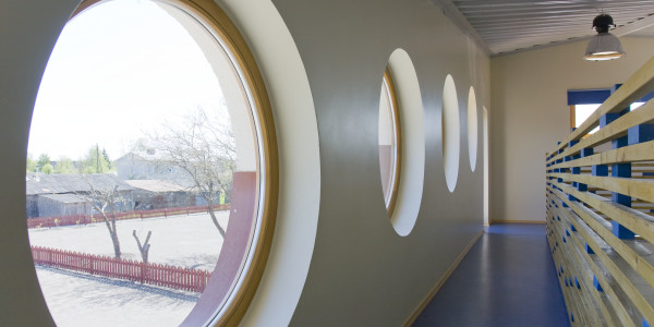 Puertas y Ventanas Insonorizadas de Aluminio / PVC en Lleida · Ojo de Buey, Curvada y Antiruido