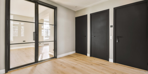 Carpintería Metálica de Aluminio / PVC en Lleida · Puertas Correderas a Medida